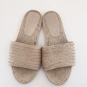 LF/ Life open toe sandals